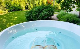 Villa del Grossa Будинок з каміном та чаном на дровах